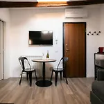Apartamento Mortara Navigli Milão