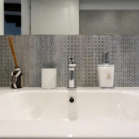 Mortara Navigli Apartment