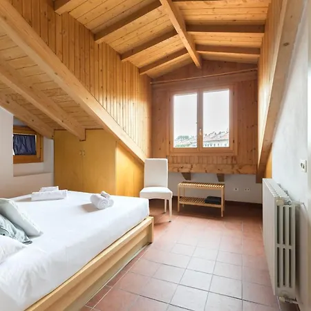 Mortara Navigli Apartment *